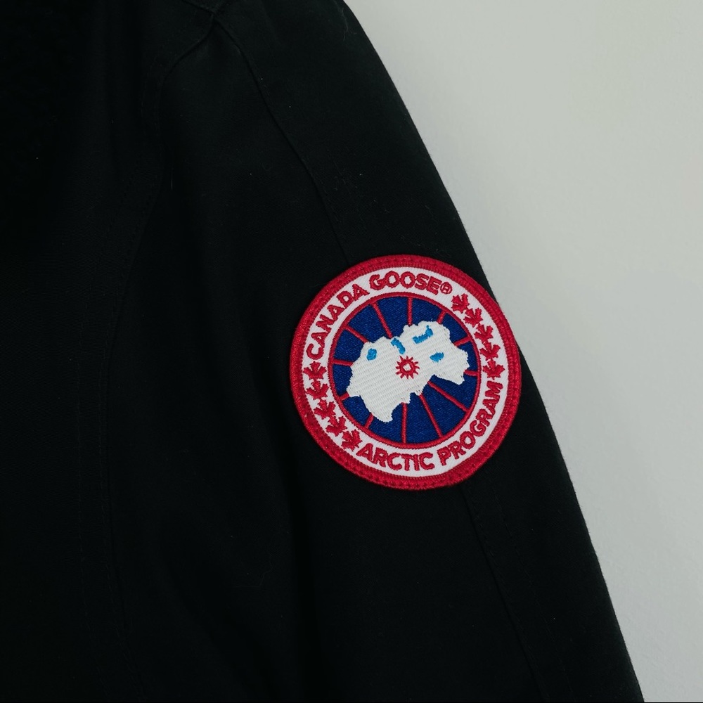 Canada Goose Bromley Bomber Jacket - Picture 9 of 14